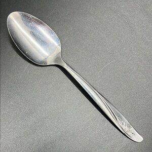Oneida Rose Stainless Steel Silver Spoon  Floral Design Replacement Silverwear